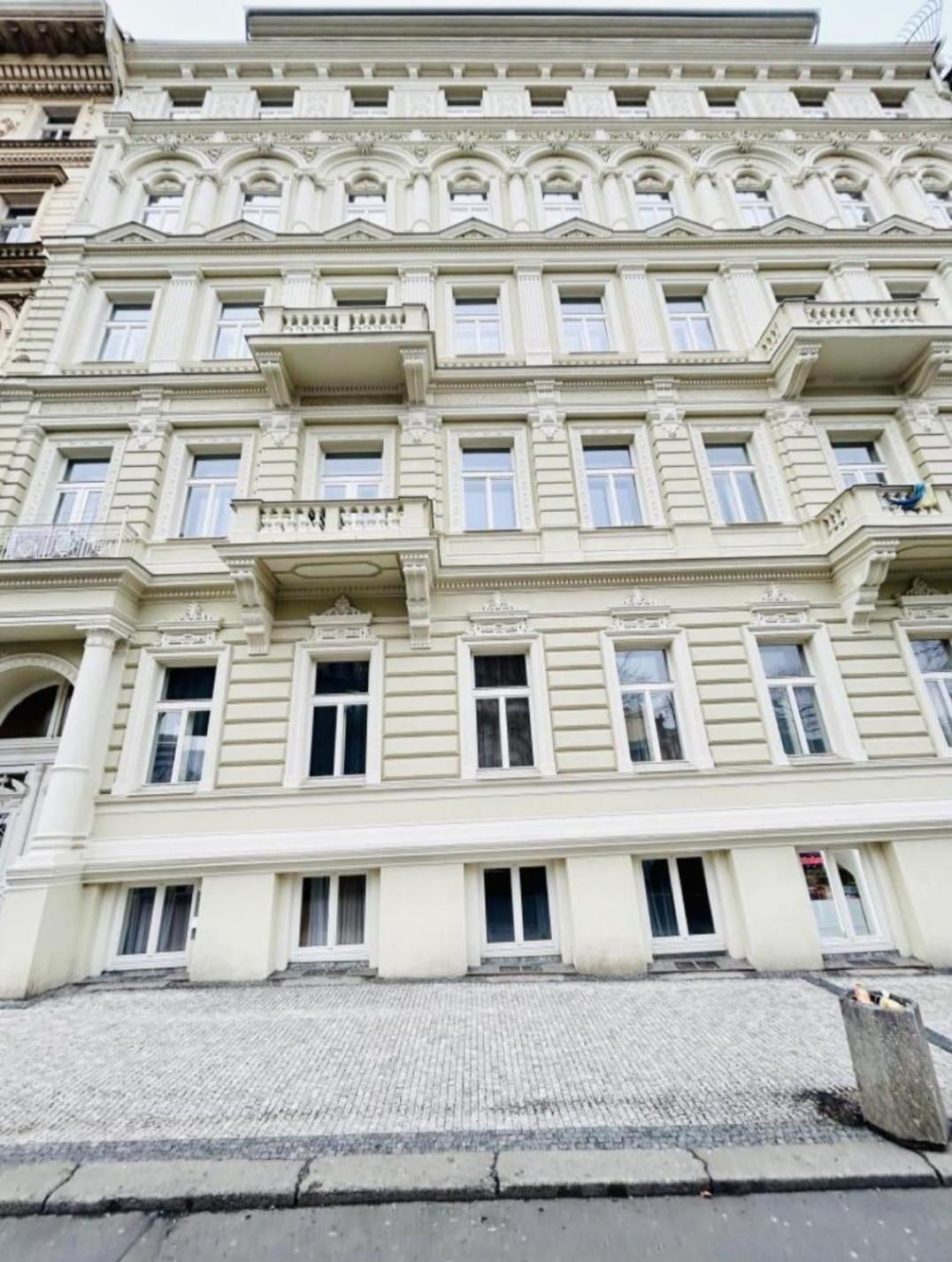 Apartment Quiet With Great Views Prag